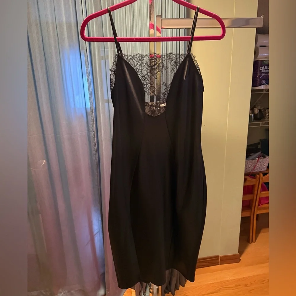 Victoria’s Secret black dress M - Picture 5 of 7